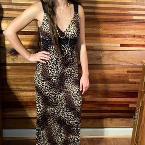 Mi Manchi animal print dress